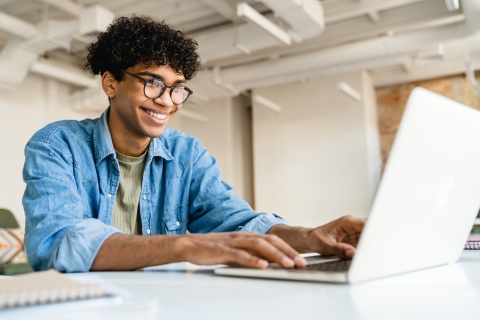 Global HR manager researching payroll tax in Zimbabwe