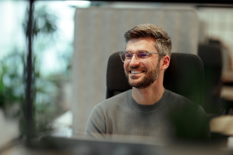 Global HR manager thinking about payroll tax in Latvia