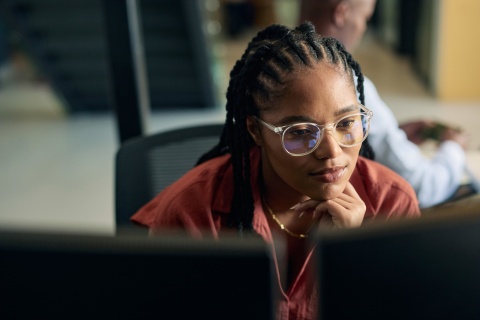 Global HR manager researching payroll tax in Cameroon